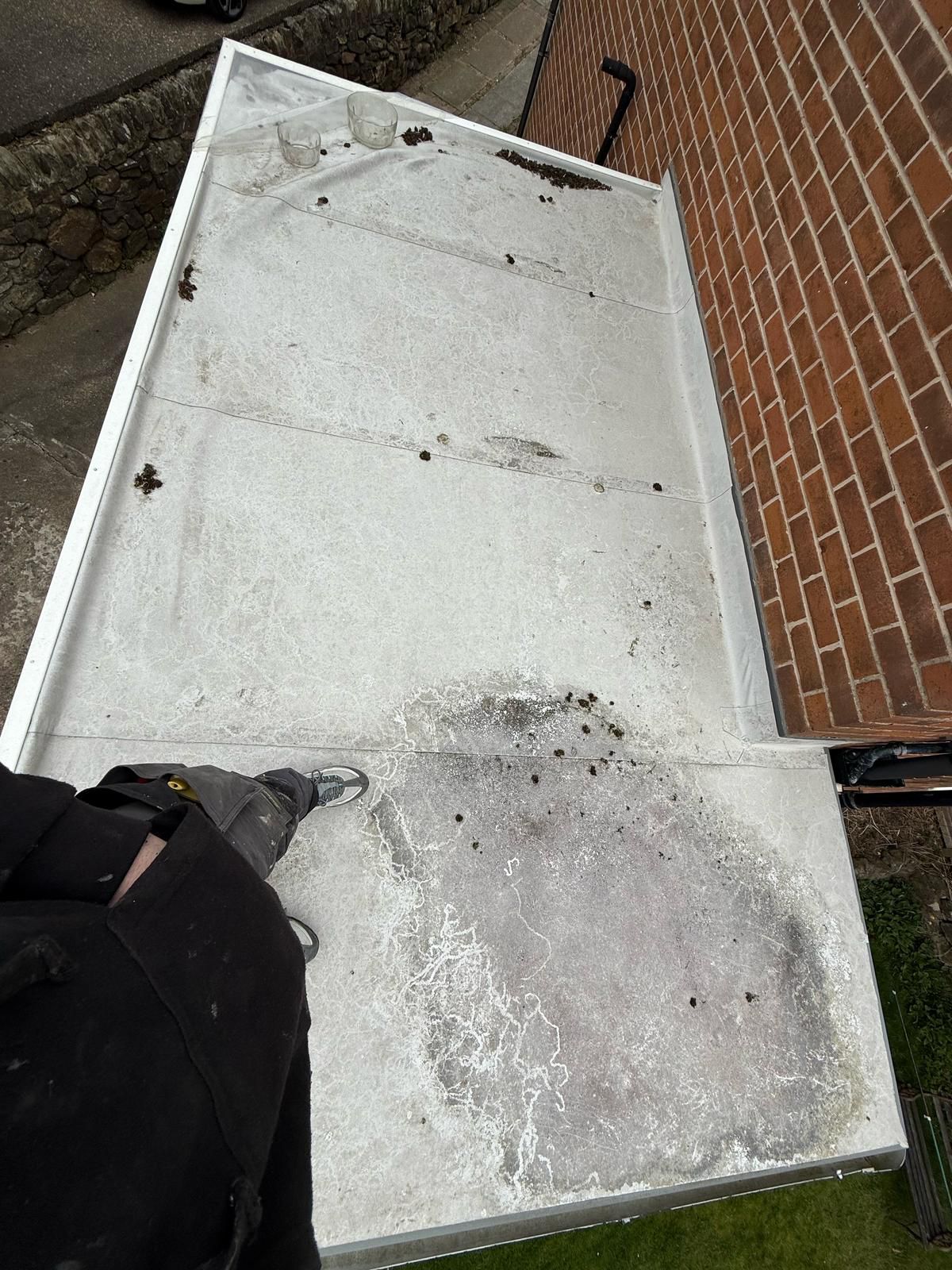 GRP fibreglass flat roof installation